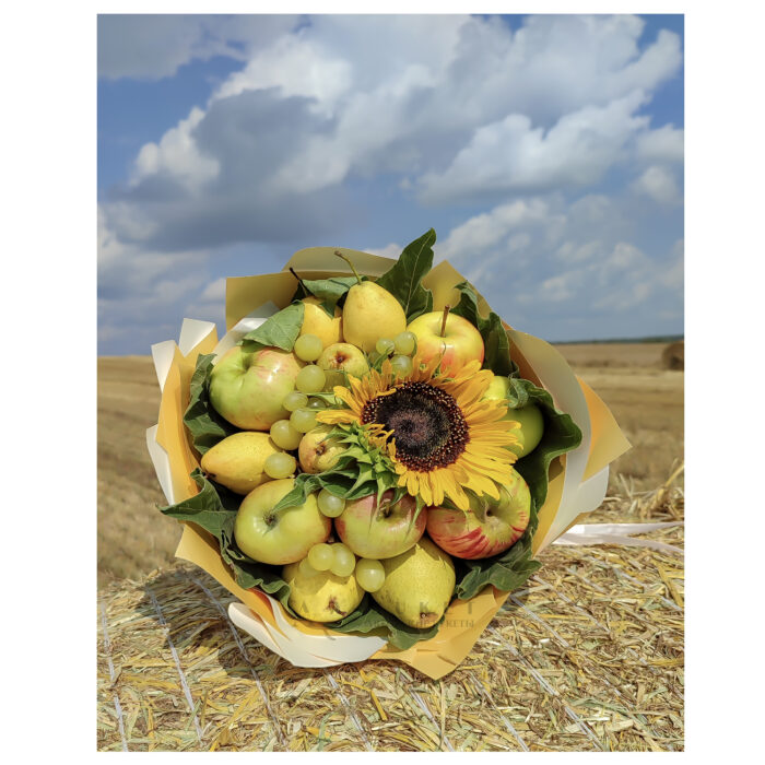 Фото фруктового букета в поле A-Buket